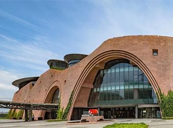 砂之船奧特萊斯藝術商業廣場