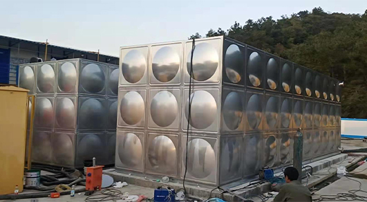 水箱12.7.jpg 水箱12.7.jpg